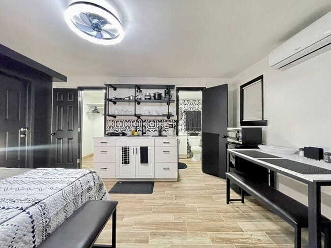 1731 Grayson Dr in Orlando, FL - Foto de edificio - Building Photo