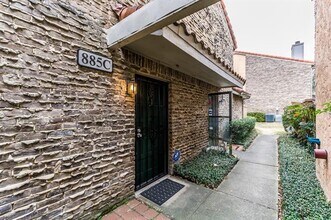 885 Dublin Dr in Richardson, TX - Building Photo - Building Photo