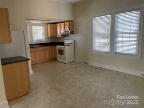 312 Chestnut Ave in Kannapolis, NC - Building Photo - Building Photo