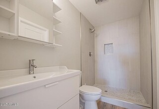 1646 E Hermosa Dr in Tempe, AZ - Building Photo - Building Photo