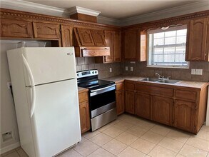 12 E Quail St in Pharr, TX - Building Photo - Building Photo