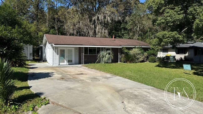 property at 38 Merrydell Dr