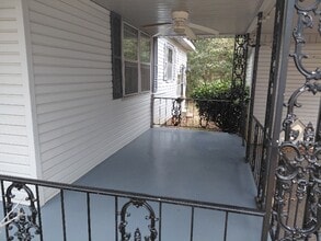 708 Glenwood Rd in Talladega, AL - Building Photo - Building Photo