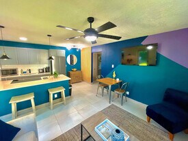 612 NE 14th Ave in Fort Lauderdale, FL - Building Photo