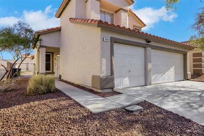 7333 Sunspot Dr in Las Vegas, NV - Building Photo - Building Photo
