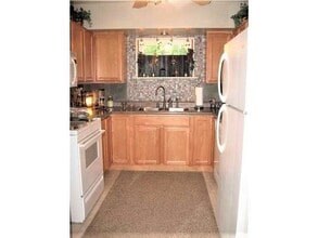 116 Adams St in Beaver Falls, PA - Building Photo - Building Photo