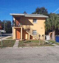 2802 Banza St in Tampa, FL - Building Photo