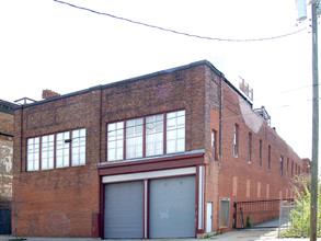 Auto Body and Paint Shop Lofts in Atlanta, GA - Building Photo - Building Photo