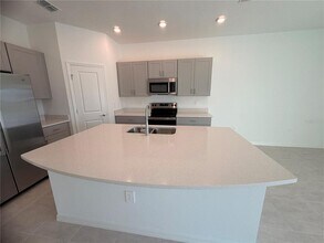 2212 Portrait St in Kissimmee, FL - Building Photo - Building Photo