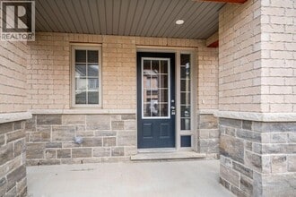 44 Gleason Cres in Kitchener, ON - Building Photo - Building Photo