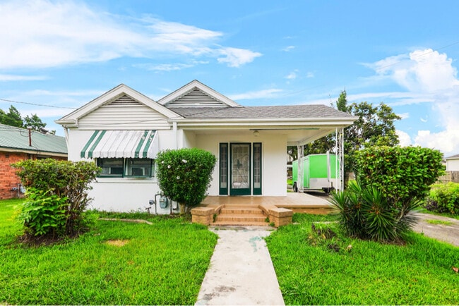 property at 113 Marmande St