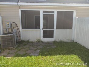 204 Glen Cannon Drive in Jacksonville, NC - Building Photo - Building Photo