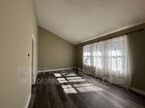 3449 S Nucla Way in Aurora, CO - Building Photo - Building Photo