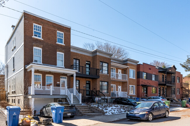 1443 Marie-Rollet St in Québec, QC - Building Photo - Building Photo