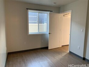 311 Puuhue Pl in Honolulu, HI - Building Photo - Building Photo