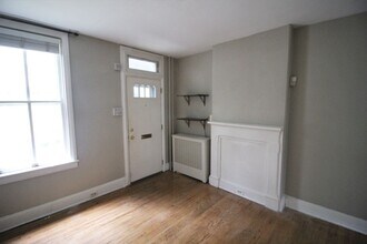 1005 W 38th St in Baltimore, MD - Building Photo - Building Photo