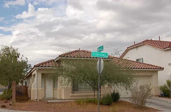 6097 Clifton Hollow St in Las Vegas, NV - Building Photo