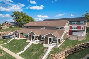 1921 Eastwood Way in Mount Horeb, WI - Building Photo