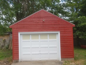 311 Maple St in Oneida, NY - Foto de edificio - Building Photo