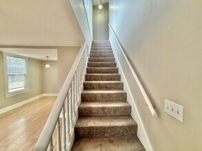 119 E Oak St in Louisville, KY - Building Photo - Building Photo