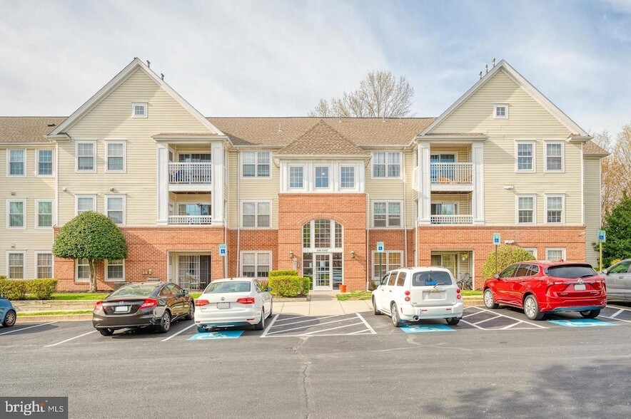 1310 Sheridan Pl, Unit 17 in Bel Air, MD - Building Photo