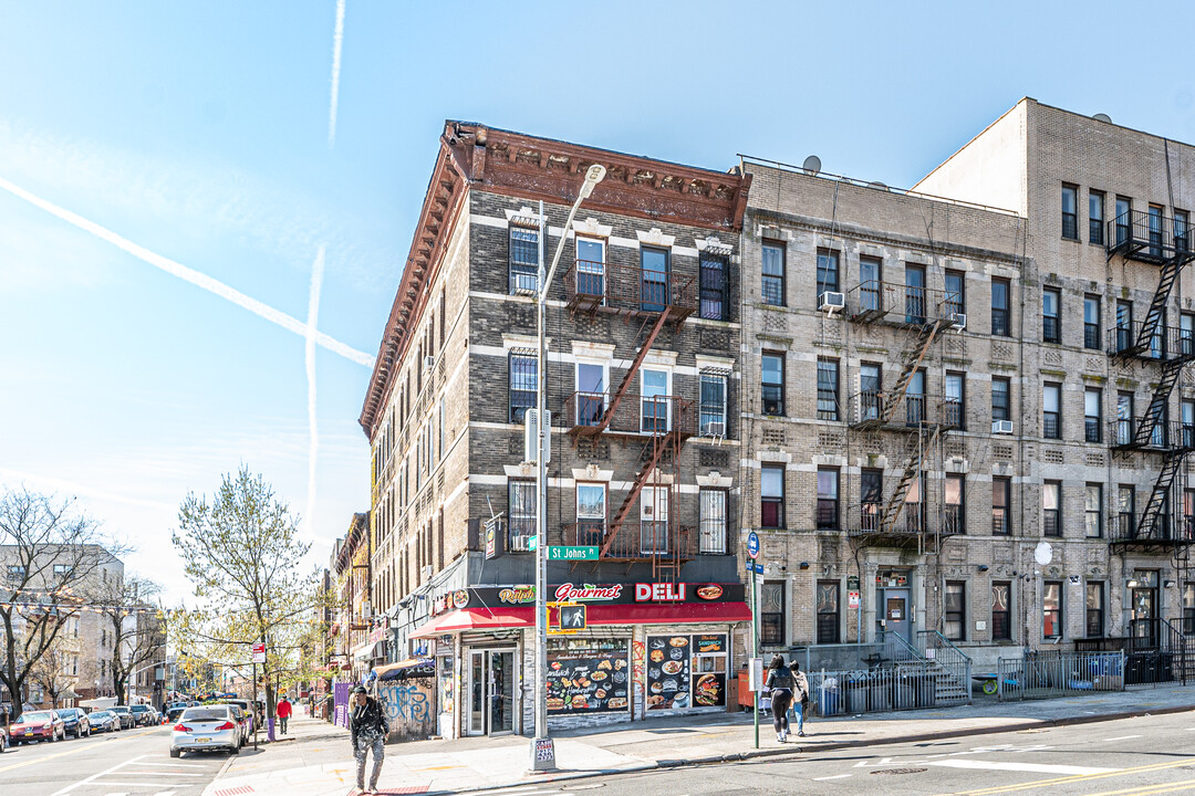 1660 Saint Johns Pl in Brooklyn, NY - Building Photo