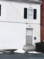 103 W Germain St in Winchester, VA - Building Photo