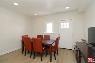 2739 S Budlong Ave in Los Angeles, CA - Building Photo - Building Photo