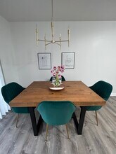 192 Evergreen Rd in Edison, NJ - Building Photo - Building Photo