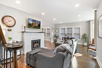 1317 N Jackson St, Unit SI ID1265539P in Waukegan, IL - Building Photo - Building Photo