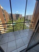 4670 W 13th Ln in Hialeah, FL - Building Photo - Building Photo