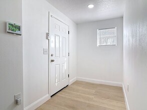 2410 SW Rd in Sanford, FL - Building Photo - Building Photo