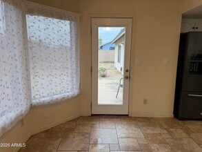 7126 W Sunnyslope Ln in Peoria, AZ - Building Photo - Building Photo