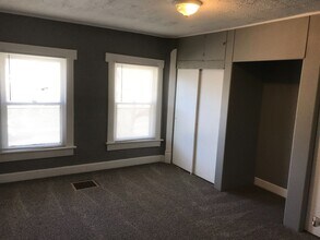 1133 N Olney St in Indianapolis, IN - Foto de edificio - Building Photo