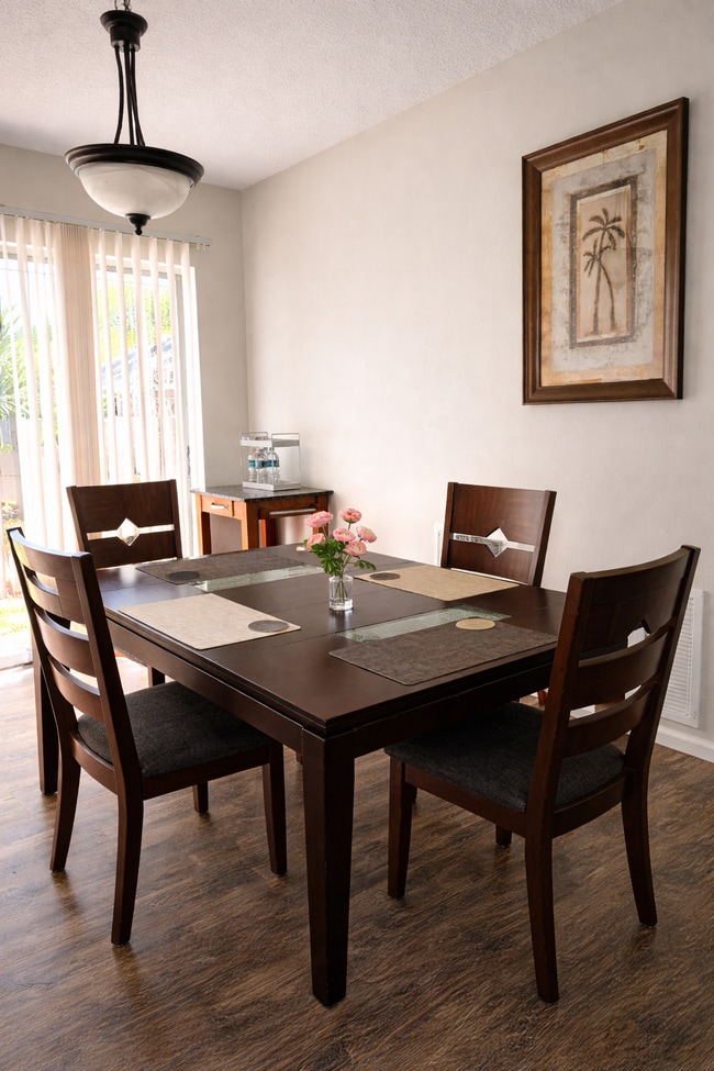 1820 Martin St, Unit Apartment 1820 in Largo, FL - Building Photo - Building Photo