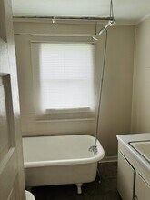 208 Surrey St in Lafayette, LA - Building Photo - Building Photo