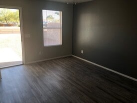 6106 N 35th Ave in Phoenix, AZ - Building Photo