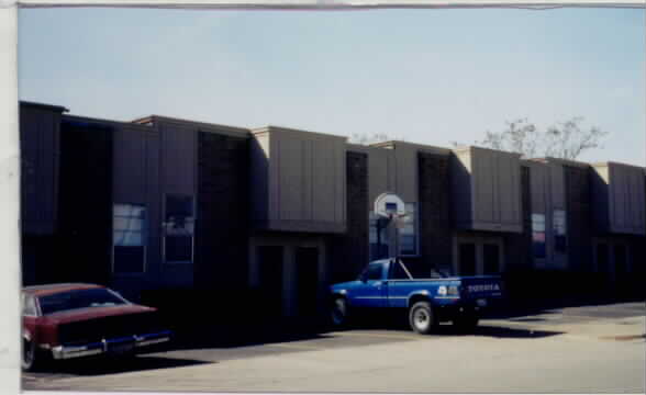 2901 Sweeney Lane Apartments in Austin, TX - Building Photo