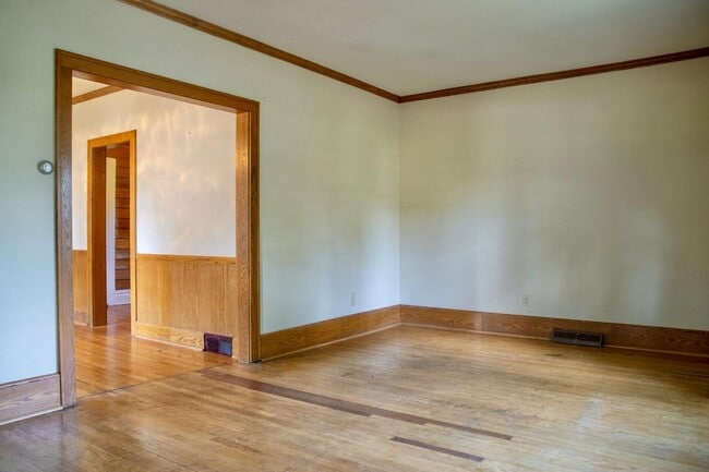 1425 Union Ave NE in Grand Rapids, MI - Building Photo - Building Photo