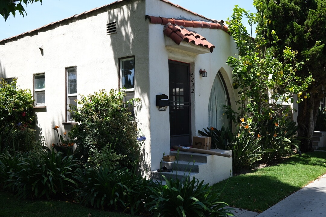 4232 Lincoln Ave in Culver City, CA - Building Photo