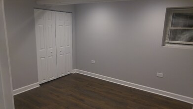 4019 W Barry Ave in Chicago, IL - Building Photo - Building Photo