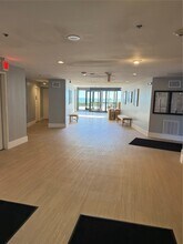 7700 Seawall Blvd in Galveston, TX - Foto de edificio - Building Photo