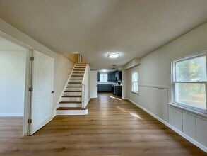 815 Seneca Park Rd in Middle River, MD - Building Photo - Building Photo