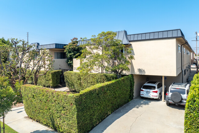 3526 Keystone Ave in Los Angeles, CA - Foto de edificio - Building Photo