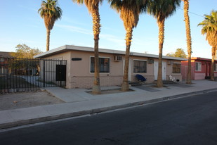 2212 Sunrise Ave in Las Vegas, NV - Building Photo