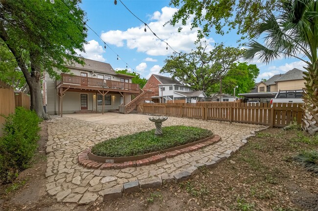 property at 1807 Crocker St