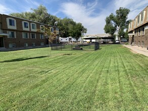 Harmony Apartments in Salt Lake City, UT - Building Photo - Building Photo