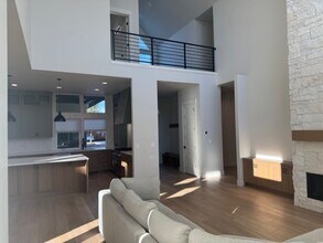 2234 NW Reserve Camp Ct in Bend, OR - Building Photo - Building Photo