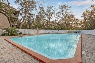 2328 Sadler Rd, Unit 7D in Fernandina Beach, FL - Foto de edificio - Building Photo