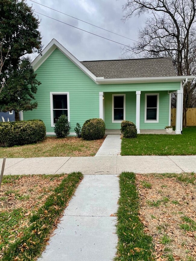 property at 323 50th Ave N